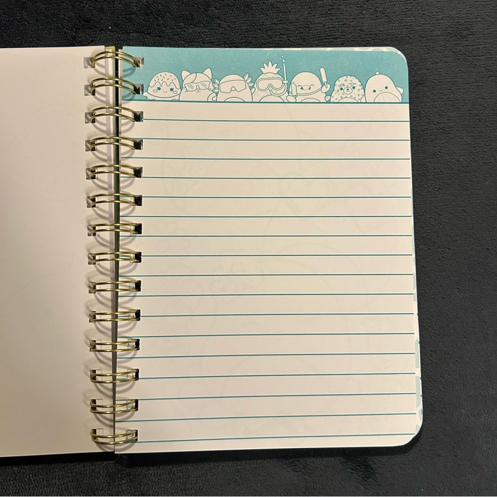 Squishmallows - Dream, Draw, & Design Book - Tropical Cover with Wendy the Frog - Picture 7 of 8